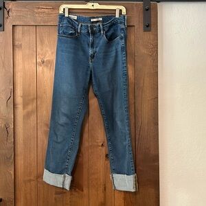 Levi’s premium 724 High Rise Straight Jean size 30.